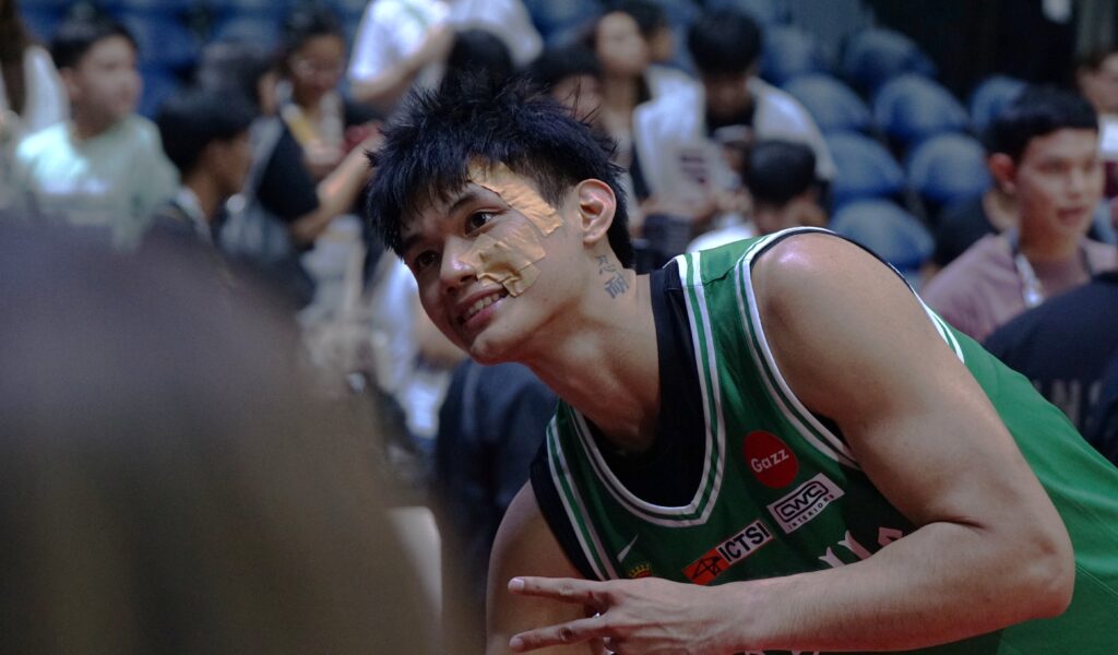 GOTTA BELIEVE IN MAGIC. The Animo Boosted Green Archers Take Down UP, 72-69 3 DSC00948